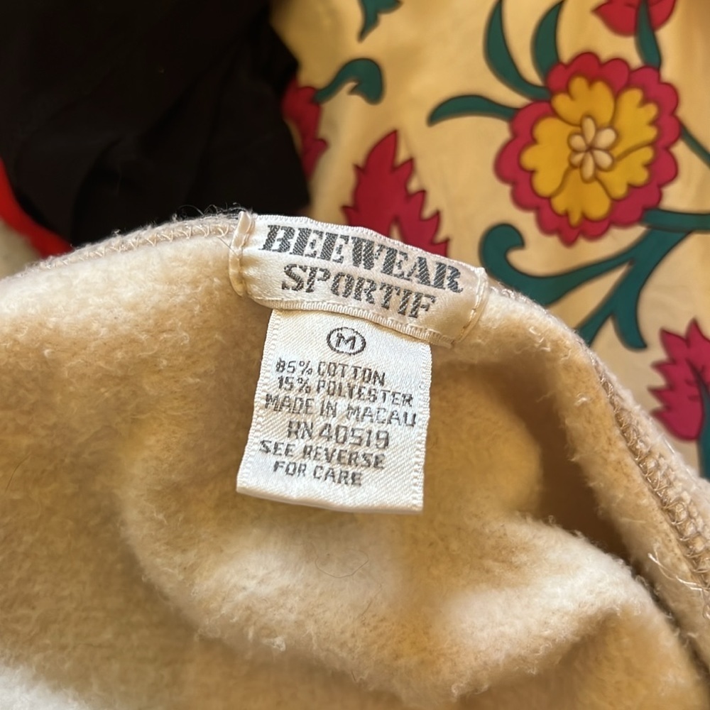 BEEWEAR off white hooded flies hip length jacket . Southwest design M - Picture 10 of 10
